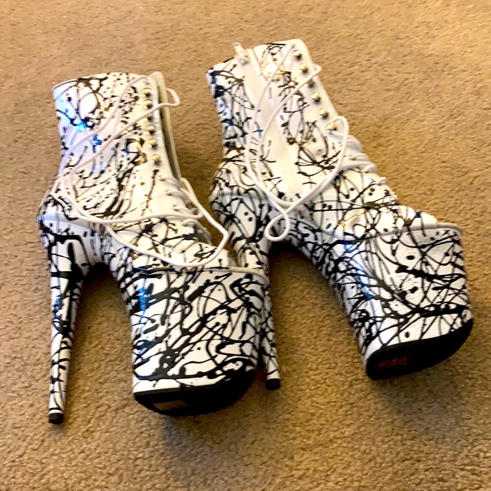 Brand New Pleaser Boots